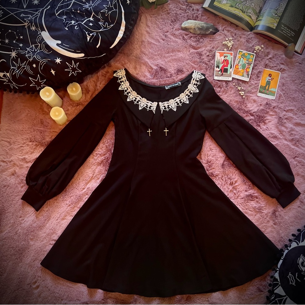 Dark in Love 🖤 Dress with cross collar ✝️ 🙏🏻🪦💀 Size Small
